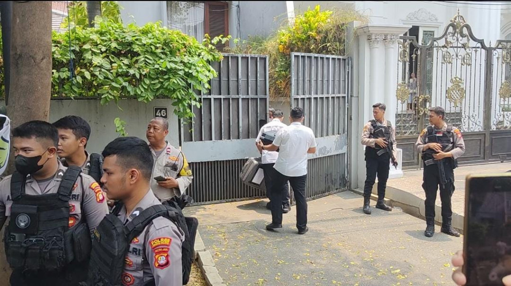 Geledah 2 Rumah Firli Bahuri, Ini yang Dicari Polisi