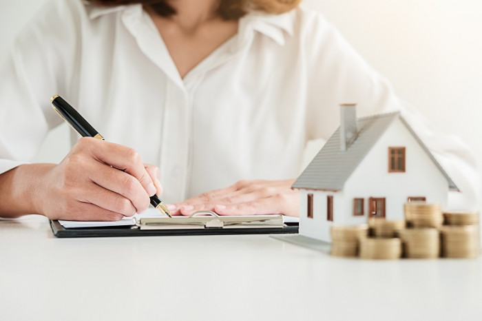 4 Detail yang Sering Terlewat Saat Serah Terima Rumah Simak! 5 Langkah Penting Sebelum Serah Terima Rumah