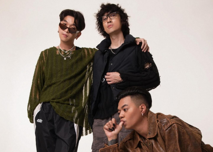 Weird Genius Umumkan Kakak Rich Brian sebagai Personel Baru