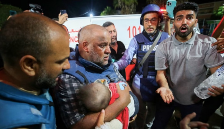 Keluarga Tewas dalam Serangan Israel, Jurnalis Gaza Masih Lanjut Melaporkan Kondisi Perang