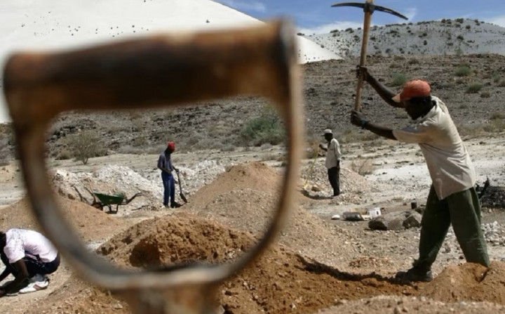 Langgar Aturan, Perusahaan Tiongkok Dilarang Ekspor Litium dari Namibia