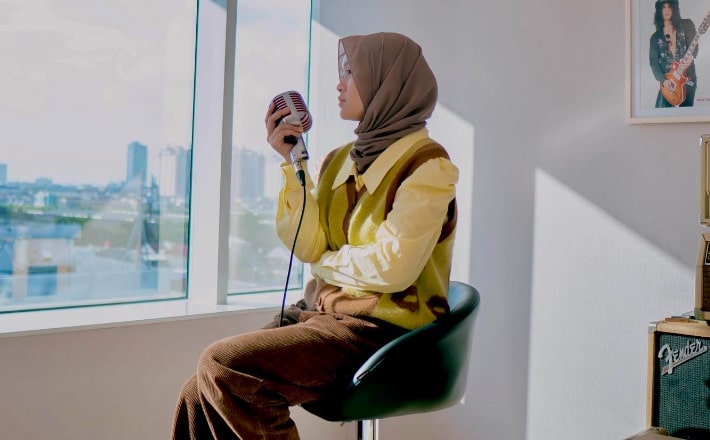 Alma Thania Tak Izin soal Tanggal Rilis Video Musik 'Maaf' ke Pongki Barata?