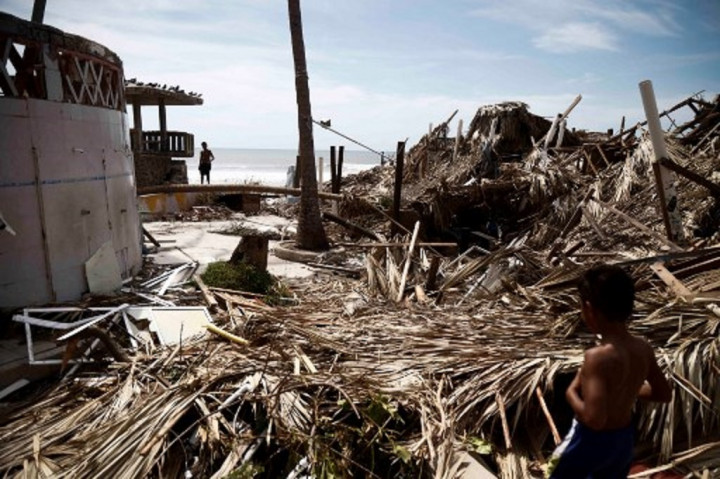 Kehancuran Besar! 39 Orang Tewas Diterjang Badai Otis di Acapulco Meksiko