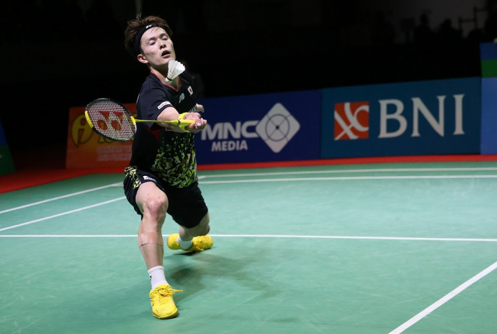 Didukung Publik Kota Pahlawan, Obayashi Menjuarai Indonesia Masters 2023