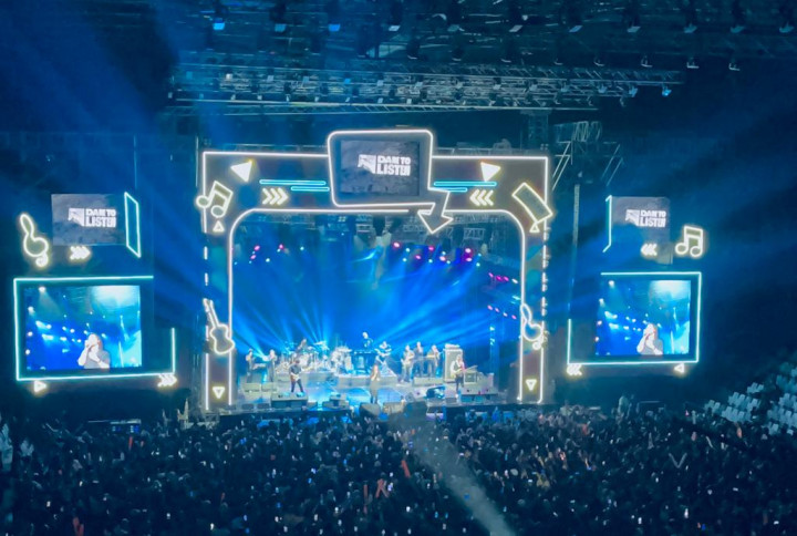 Cokelat Curi Perhatian, Dewa 19 Duetkan Ari Lasso dan Ello di JBL Festival 2023