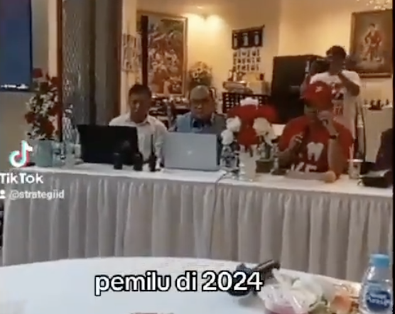 Heboh Wamendes Pimpin Rapat Relawan saat Jokowi Perintahkan Pejabat Netral