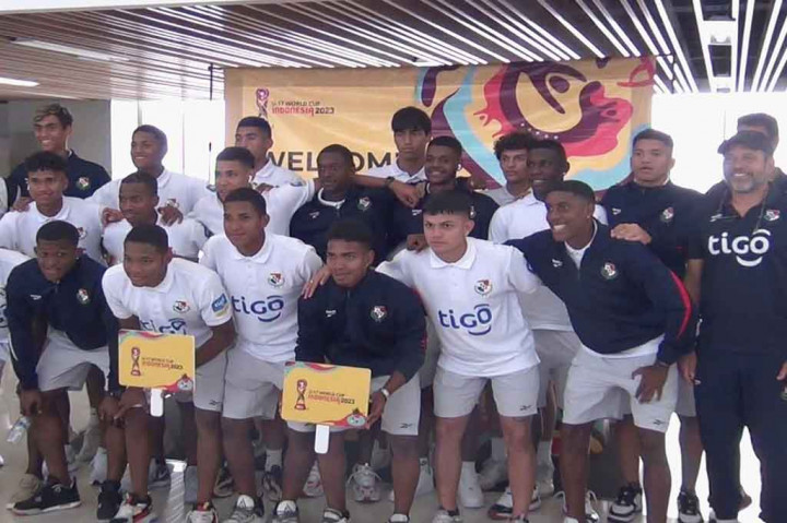 Timnas U-17 Maroko dan Panama Tiba di Bandara Juanda