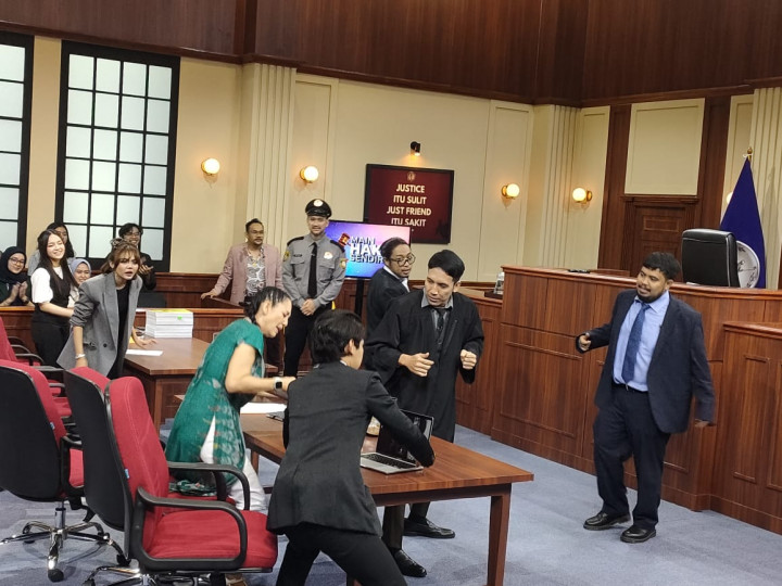 Kembali Bintangi Acara Komedi, Tora Sudiro Janji Tak Cinlok Lagi