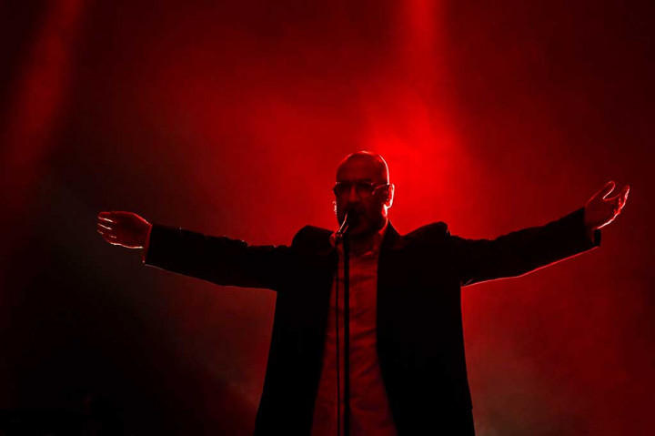 Pesepakbola Cantona Punya Cita-cita Baru Jadi Penyanyi-Penulis Lagu