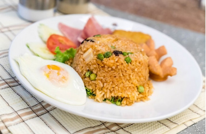 Nasi Goreng jadi Makanan Favorit di Aplikasi Pesanan Online