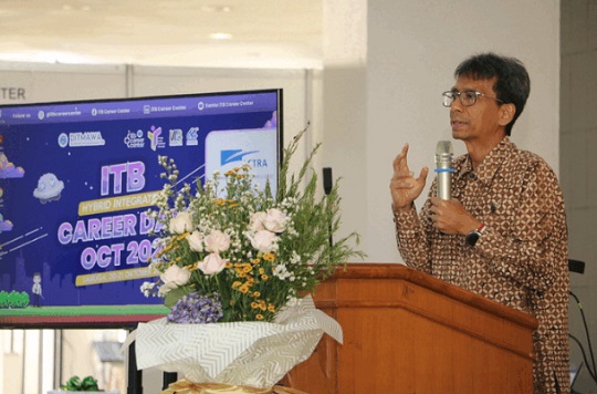 Jamin Lulusan Dapat Kerja Setelah Lulus, ITB Evaluasi Kurikulum