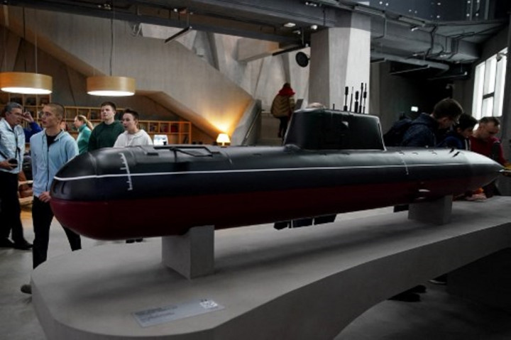 Rusia Berhasil Uji Coba Rudal Antarbenua dari Kapal Selam Nuklir Terbaru