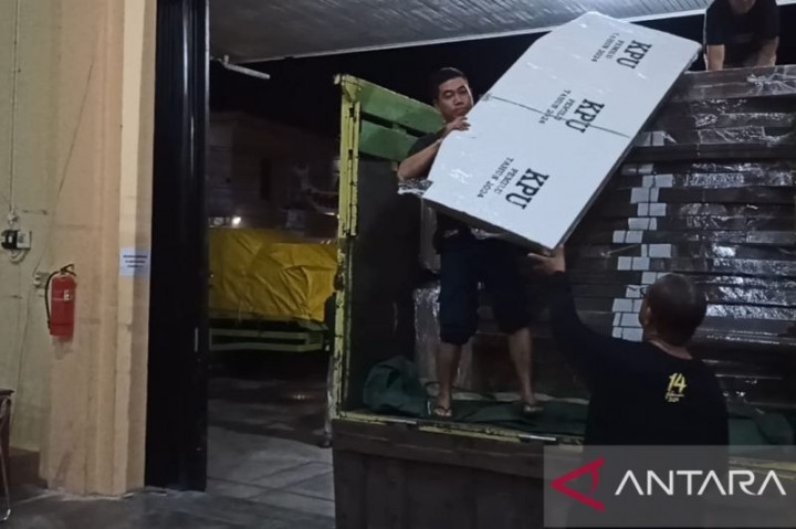 KPU Singkawang Kalbar Terima 2.824 Bilik Suara Pemilu 2024