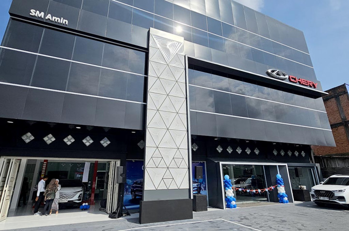 Ssst... Chery Mau Bikin MPV