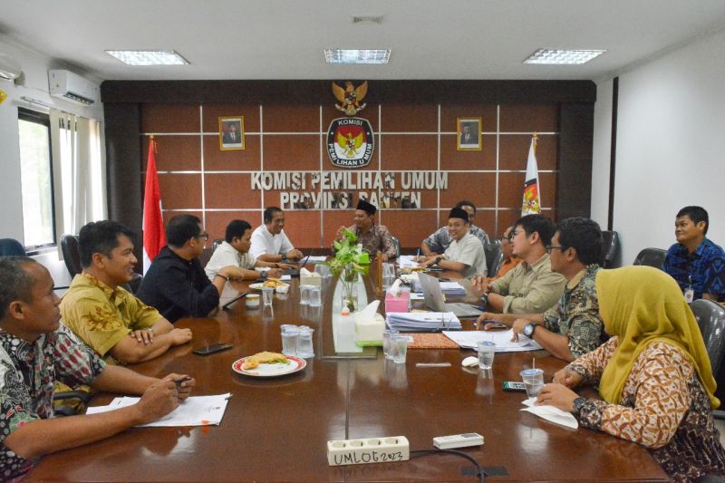 4 Eks Koruptor <i>Nyaleg</i> di Pileg Banten