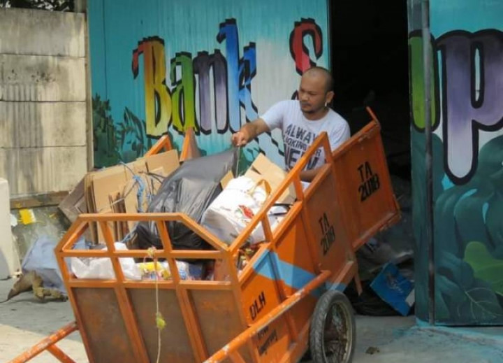 Warga Tangerang Diminta Pilah Sampah untuk Kurangi Beban TPA Rawa Kucing