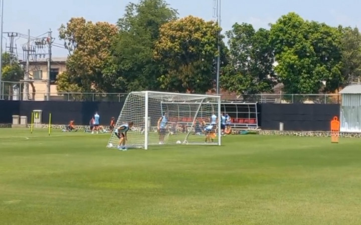 Timnas Spanyol Latihan Perdana di Lapangan Colomadu Karanganyar