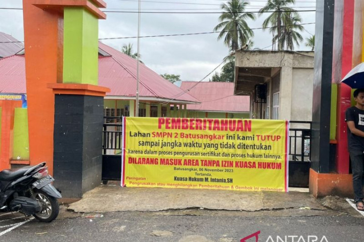 Lahan Sekolah Bersengketa, KBM Siswa SMPN 2 Batusangkar Sumbar Terganggu