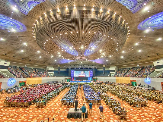 Universitas Trisakti Wisuda 2.324 Mahasiswa, Kasal dan Kepala Bakamla Ikut Diwisuda