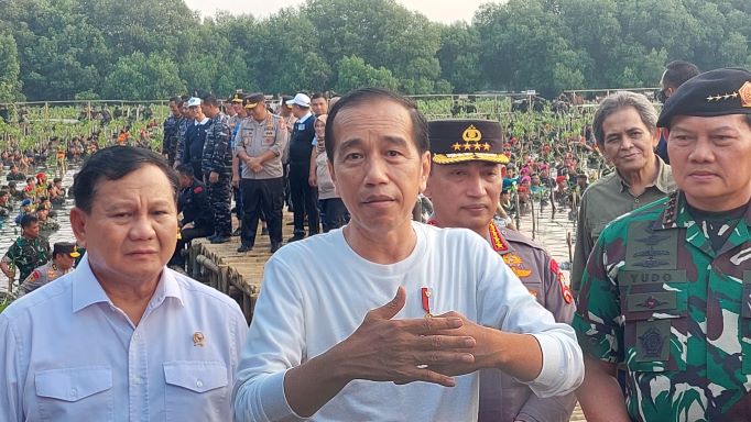 Bertolak ke Purwakarta, Jokowi Akan Resmikan PLTS Cirata hingga Bagi-bagi Sembako