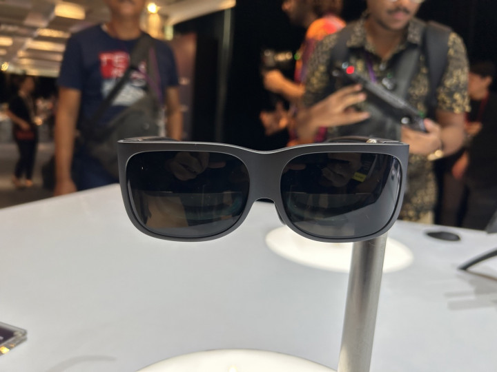 Mencoba Bermain Game dari Lensa Kacamata