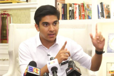 Korupsi, Mantan Menpora Malaysia Divonis 7 Tahun Penjara dan Cambuk