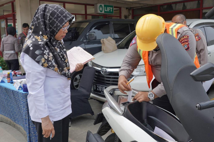 Petugas Penerbit BPKB Disertifikasi, ini Tujuannya