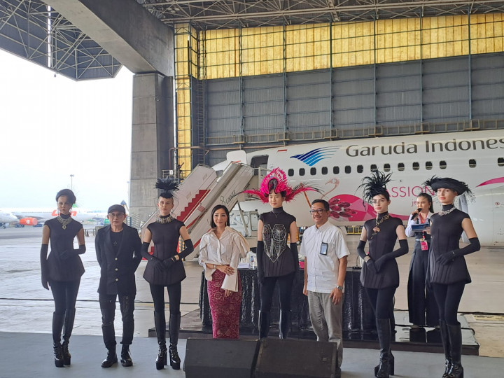 Pengalaman Baru Rinaldy Yunardi di Kolaborasi Livery Pesawat dan Berlian