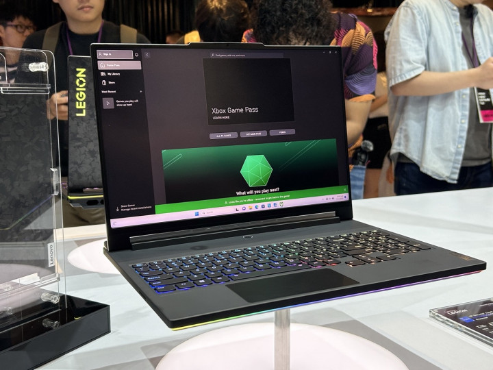 Laptop Legion 9i Punya Desain Paling Agresif