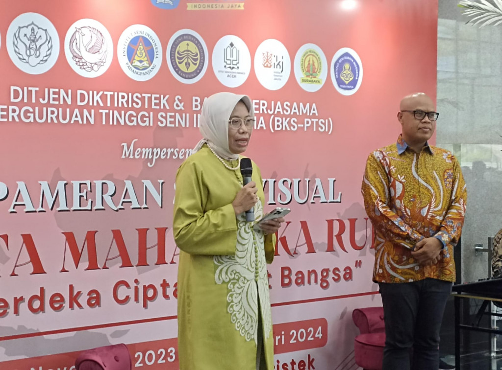 Sesdirjen Diktiristek Kemendikbudristek, Tjitjik Srie Tjahjandarie. Medcom.id/Ilham Pratama Putra