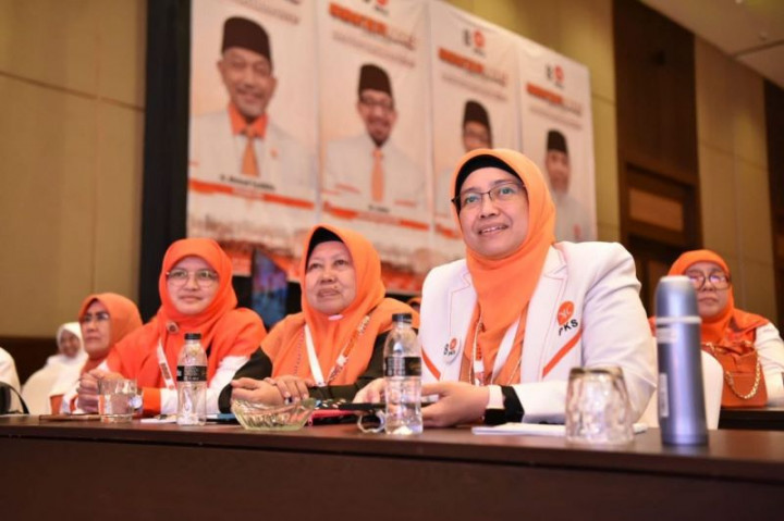 Berhasil Penuhi Keterwakilan Perempuan, PKS: Bukti Serius Siapkan Kepemimpinan Kaum Hawa