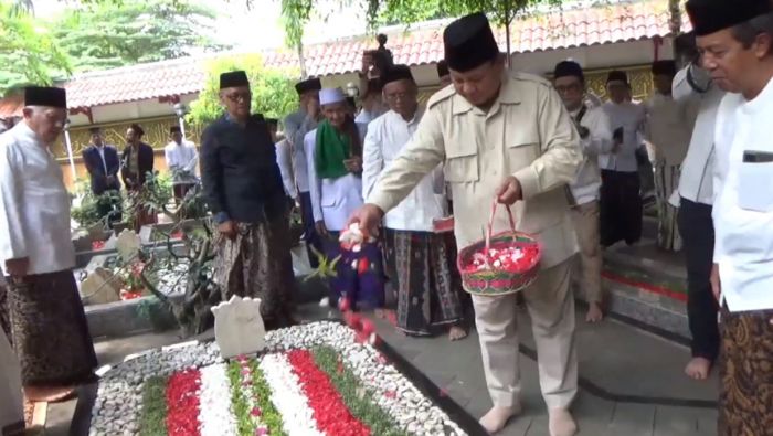 Tiba di Jombang, Prabowo Gelar Pertemuan Tertutup dengan Kiai se-Jatim