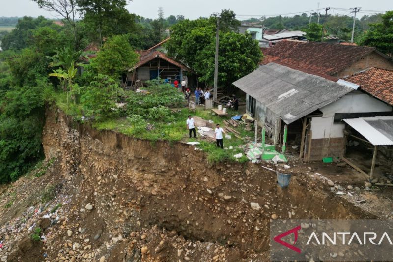 BPBD Bekasi Siagakan Logistik dan Relawan hingga Tingkat Desa