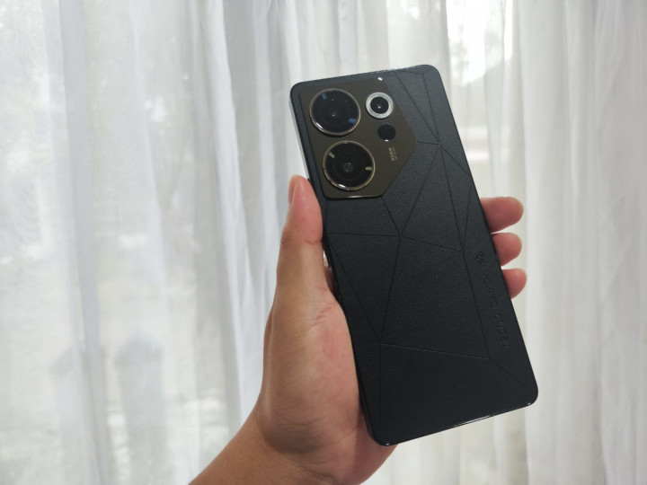 Review Tecno Camon 20 Premier 5G, Tak Bisa Diremehkan