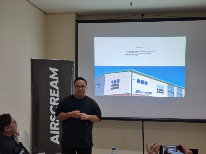 Anak Muda Harus Bantu Lingkungan Terbebas dari Limbah Rokok Elektrik