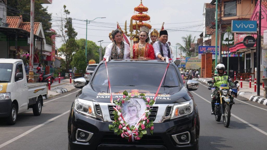 Usai Dinobatkan Pahlawan Nasional, Lestari Moerdijat Arak Ratu Kalinyamat