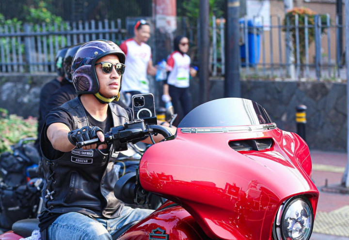 Bantu Palestina, Abidzar Al-Ghifari dan Jefri Nichol Lelang Barang Pribadi