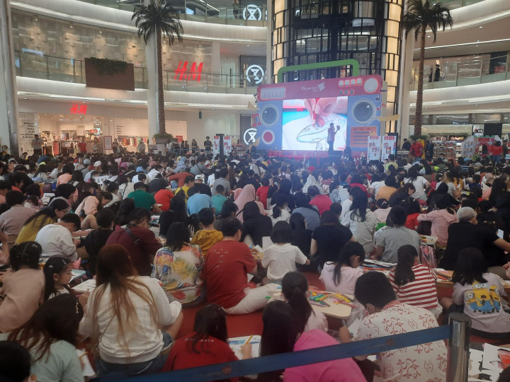 Kegiatan Anak Menggambar Bareng Orang Tua, Ini Manfaatnya