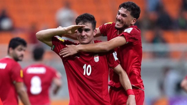 Pelatih Iran U-17 Kirim Pesan Damai dan Berterima Kasih kepada Suporter Indonesia