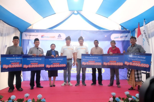 AWDA dan FIFGroup Dukung Keberlanjutan dan Kesejahteraan Rumah Ibadah di Batam