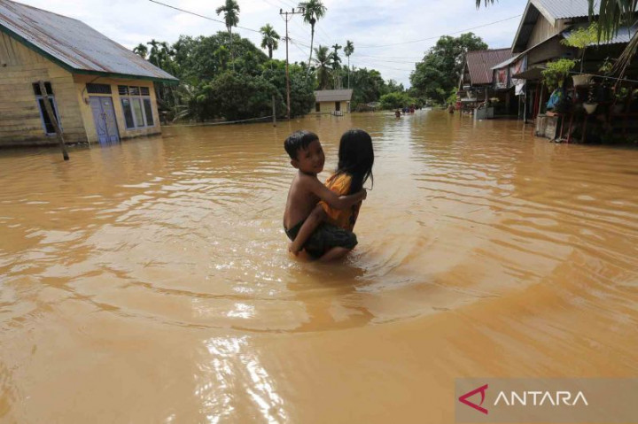 Sempat Terisolasi Akibat Banjir Bandang, Akses Jalan di Aceh Tenggara Mulai Terbuka