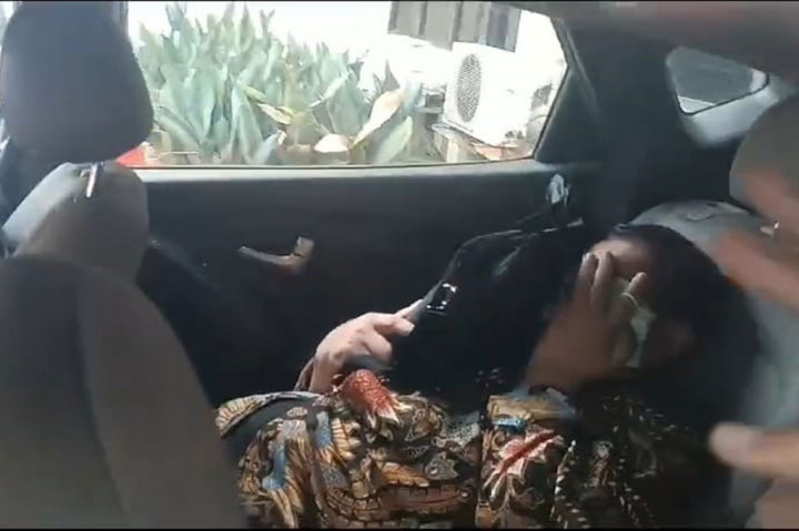 Usai Diperiksa, Firli Bahuri Ngumpet Ogah Kesorot Media