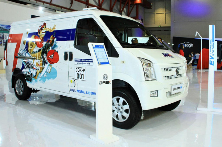 Segmen Kendaraan Niaga Ringan Masih 'Sepi' Mobil Listrik