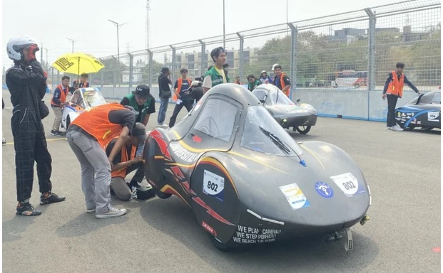 Tempuh 149 Km dalam 25 Menit, Tim Titen Unej Juara 3 di KMHE 2023