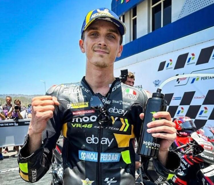 Tergoda Gaji Besar, Adik Valentino Rossi Siap Gantikan Marquez di Honda