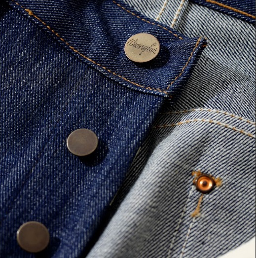 Koleksi ini mereplikasi karya-karya vintage Wrangler. Mulai dari gaya keseluruhan, detail jahitan, hingga aksesoris yang trend di masa tersebut. Dok. Ist