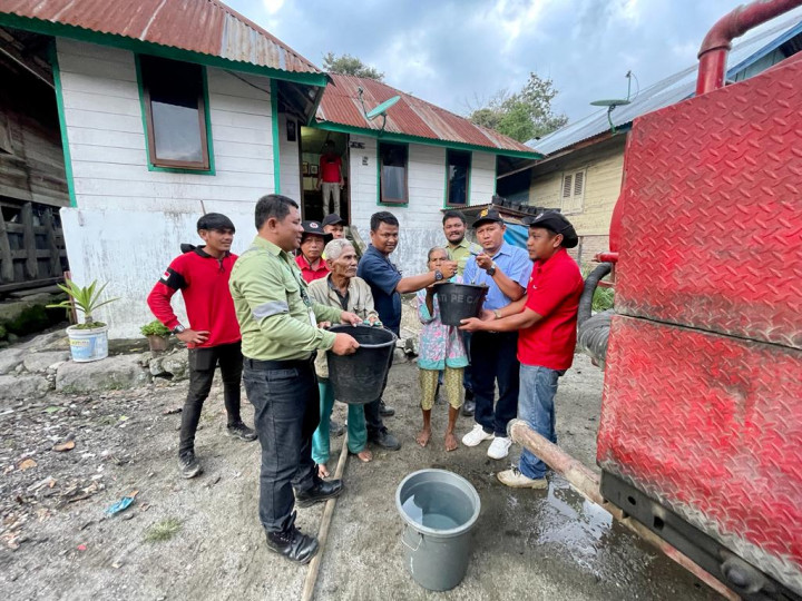 Perusahaan Ini Bantu Ringankan Beban Korban Banjir Bandang Samosir
