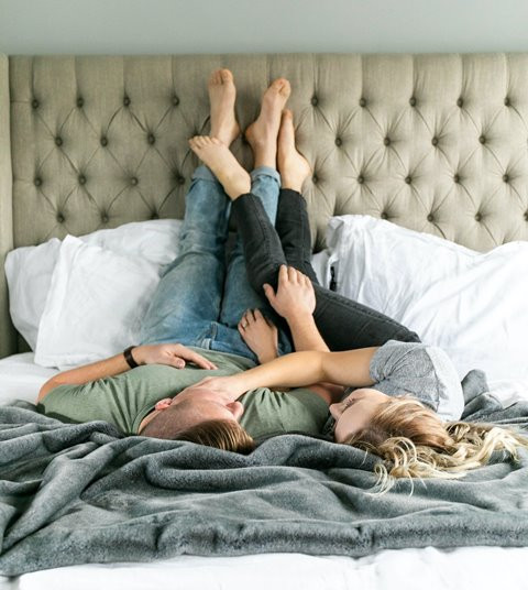 7 Hal yang Bisa Merusak Mood Saat 'Beraktivitas' di Ranjang