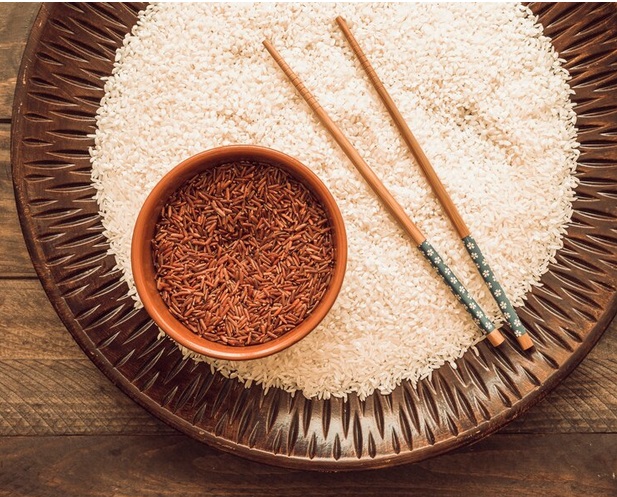 Begini yang Terjadi jika Beras Merah dan Putih Kamu Campur