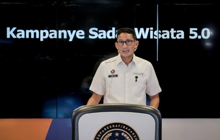 Menparekraf Sandiaga saat The Weekly Brief With Sandi Uno di Jakarta, Senin 20 November 2023. Dok. Kemenparekraf